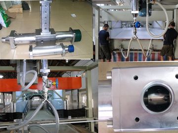 Máquina horizontal de la espuma de la presión baja, máquina flexible el hacer espuma de poliuretano con la bomba de Japaness